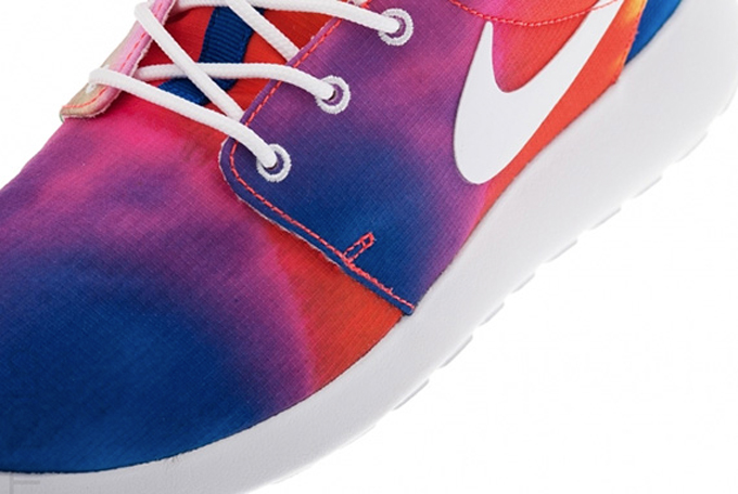 nike roshe tie dye