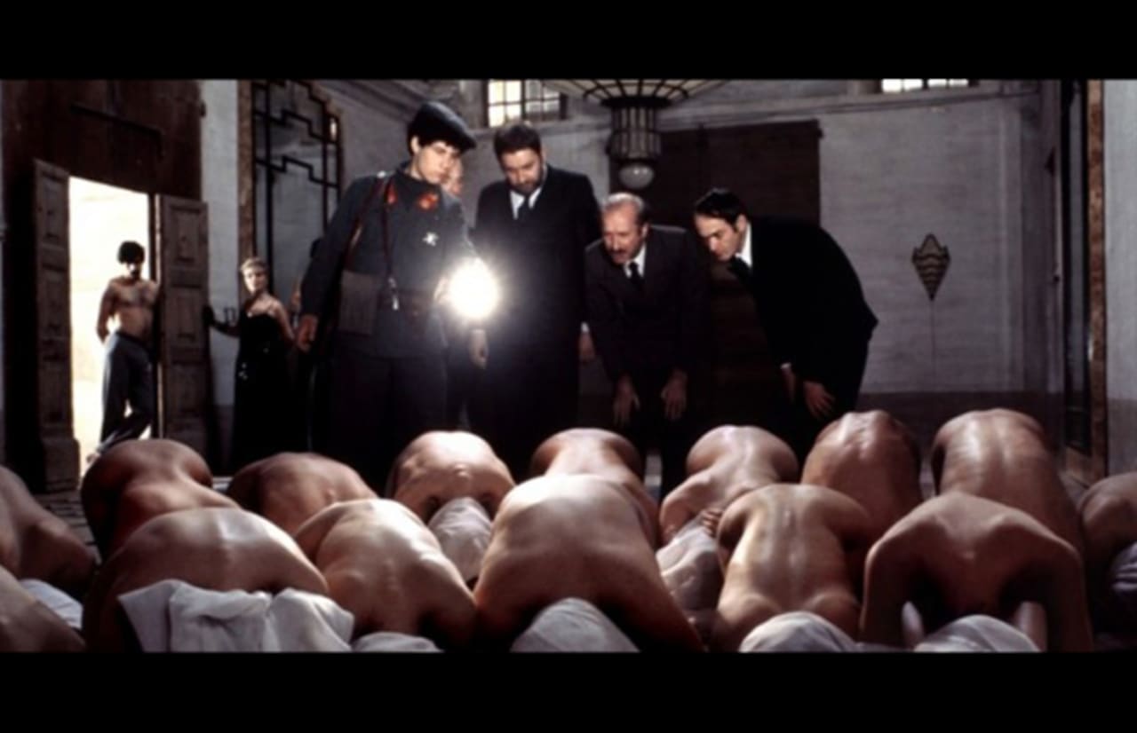 Full frontal movie scenes