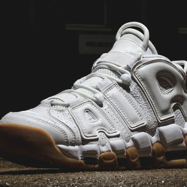 white uptempo gum bottom