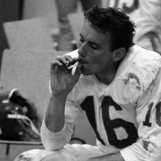 Here #39 s a Photo of Former Chiefs Quarterback Len Dawson Smoking a