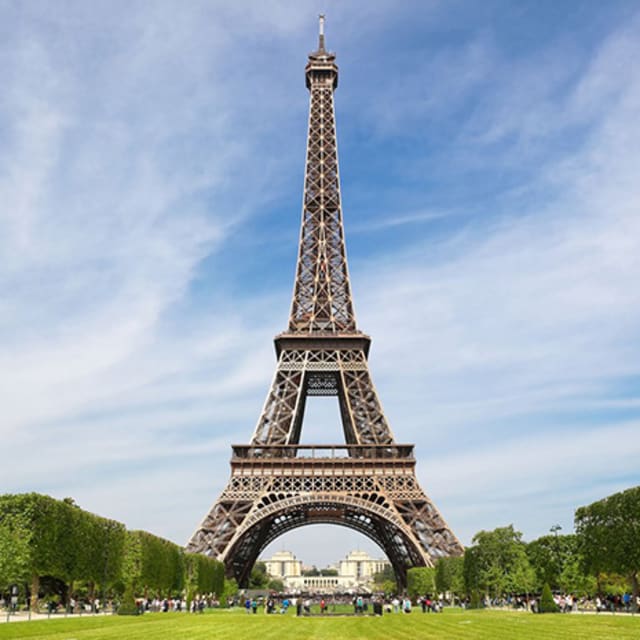 Eiffel Tower Apartment Opens to the Public | Complex