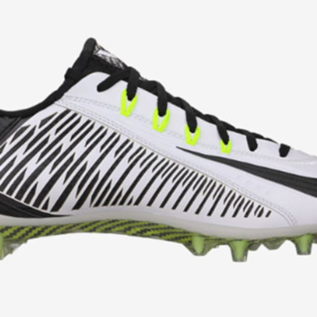 best football cleats for offensive lineman