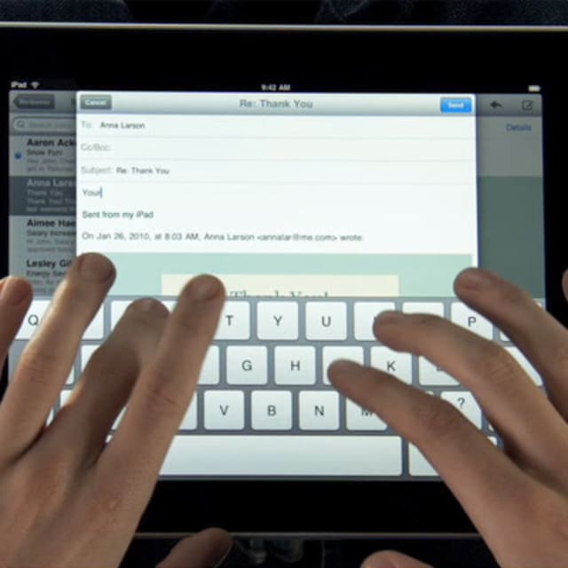 teenager-sets-guinness-world-record-for-fastest-typing-on-ipad-complex