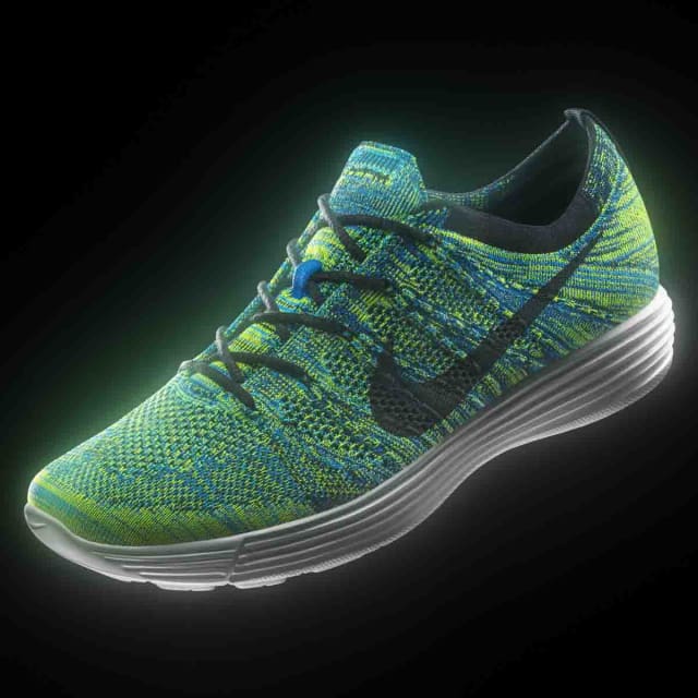 2012 flyknit trainer