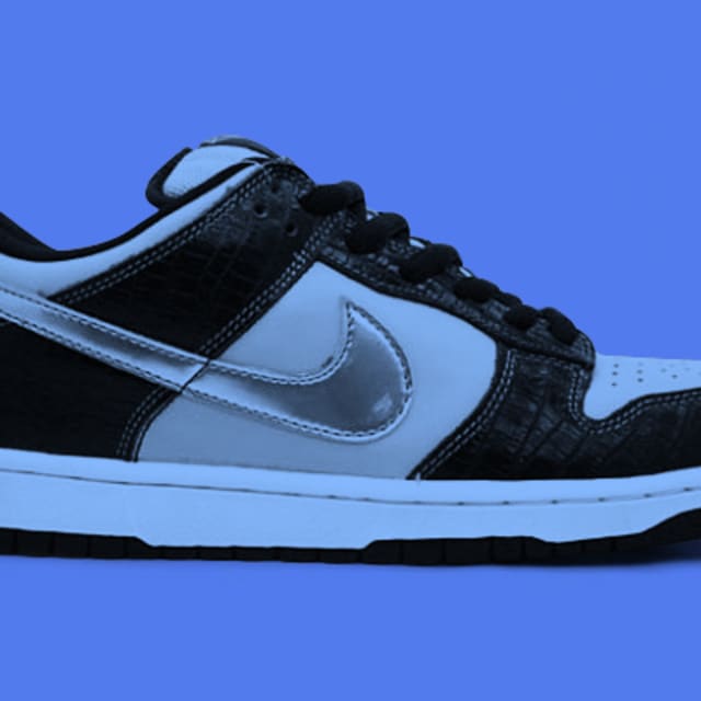 supreme x nike dunk low