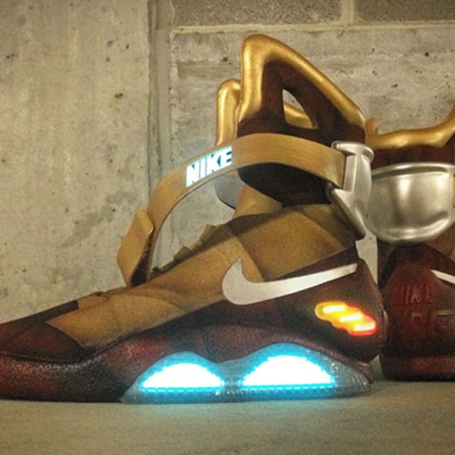 nike air mag iron man