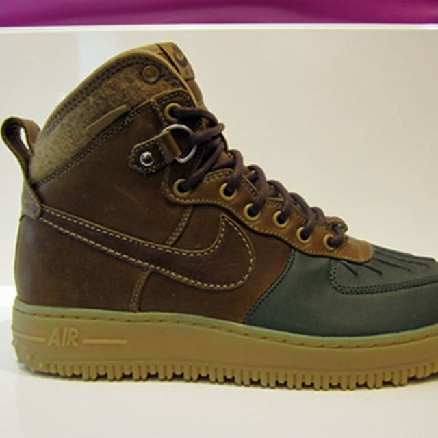 nike air force one duck boot
