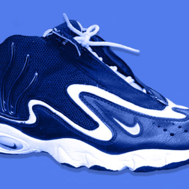 Nike Total Air Bus Max - 20 Signature Sneakers That Need to Be Retroed | Complex