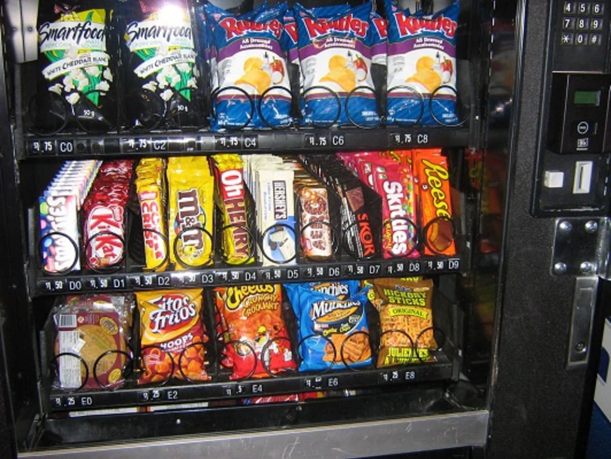 Как обмануть автомат с едой йота