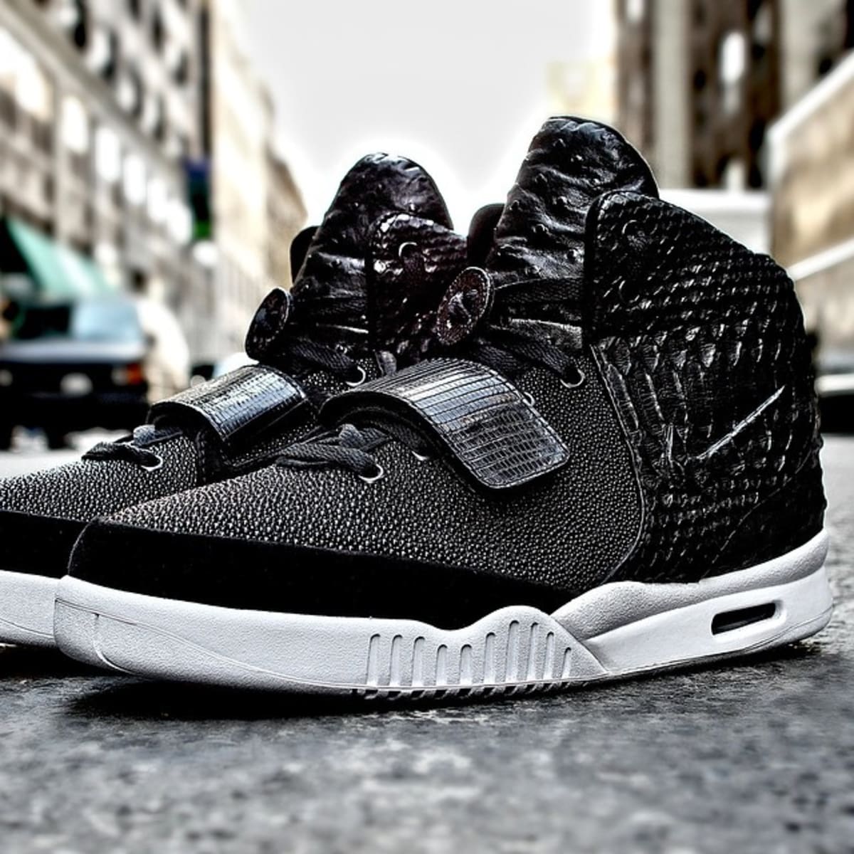 yeezy 2 ro