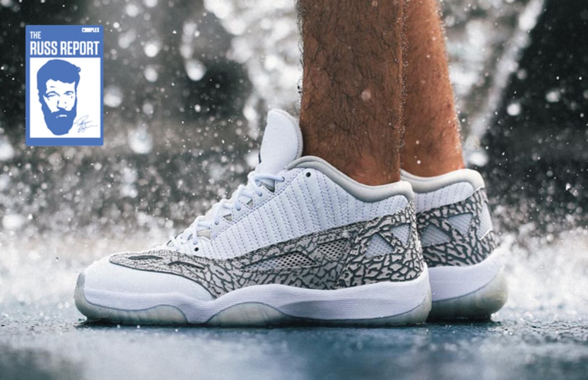 air jordan 1 mid chicago snipes