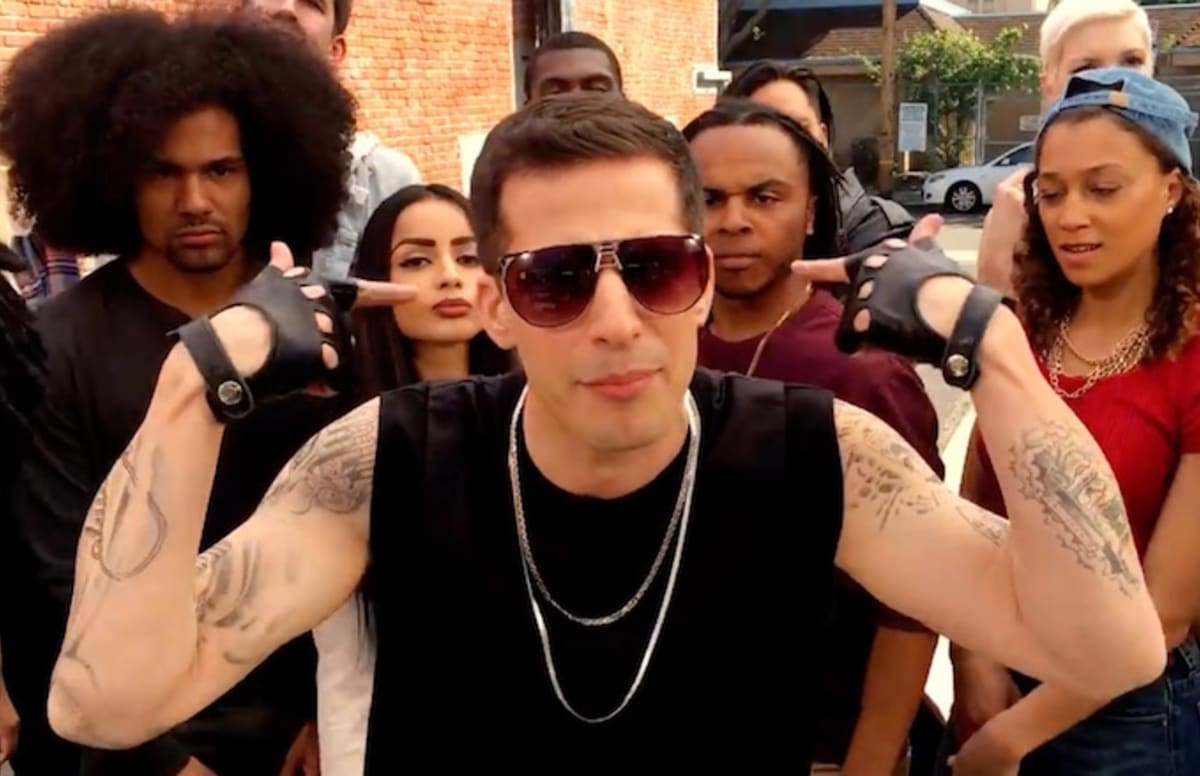 Andy Samberg As Connor4real Lets The Beat Rock On His Quot I M
