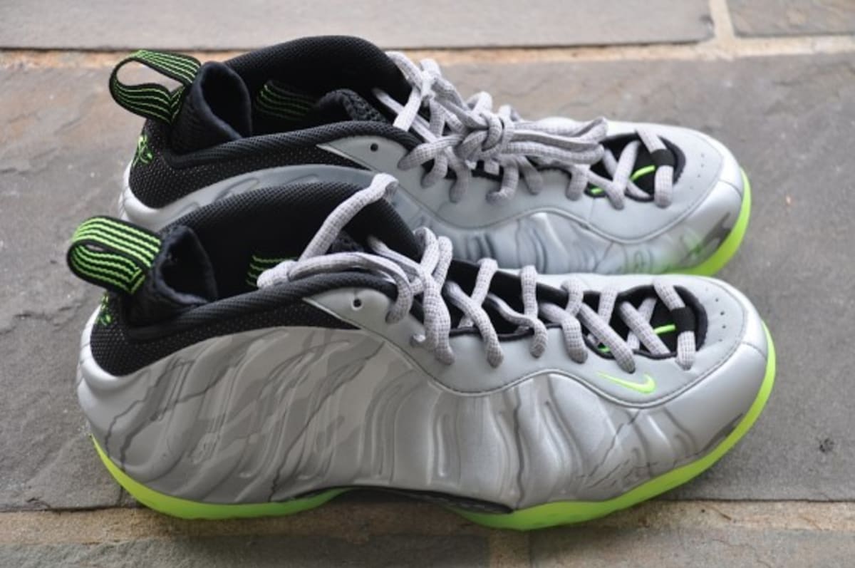 nike foamposite grey
