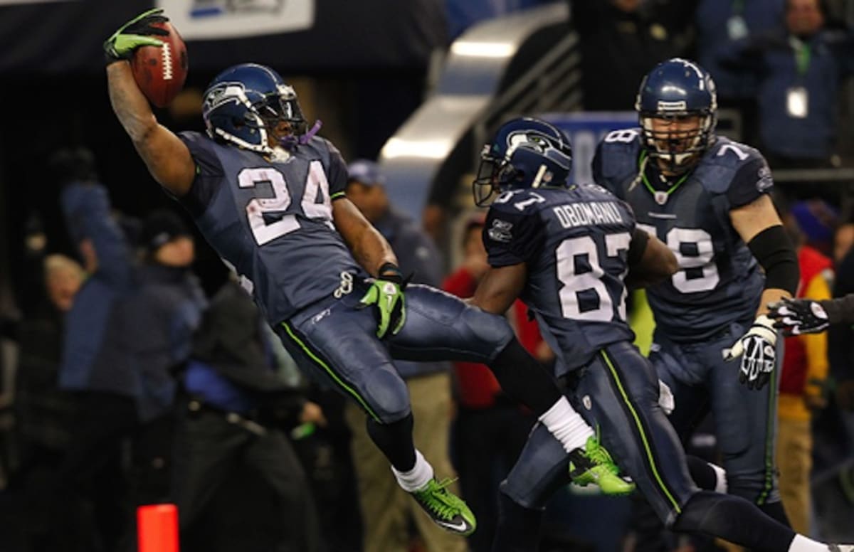 Marshawn Lynch Grabs Nuts After Beast Mode Run on Saints Most