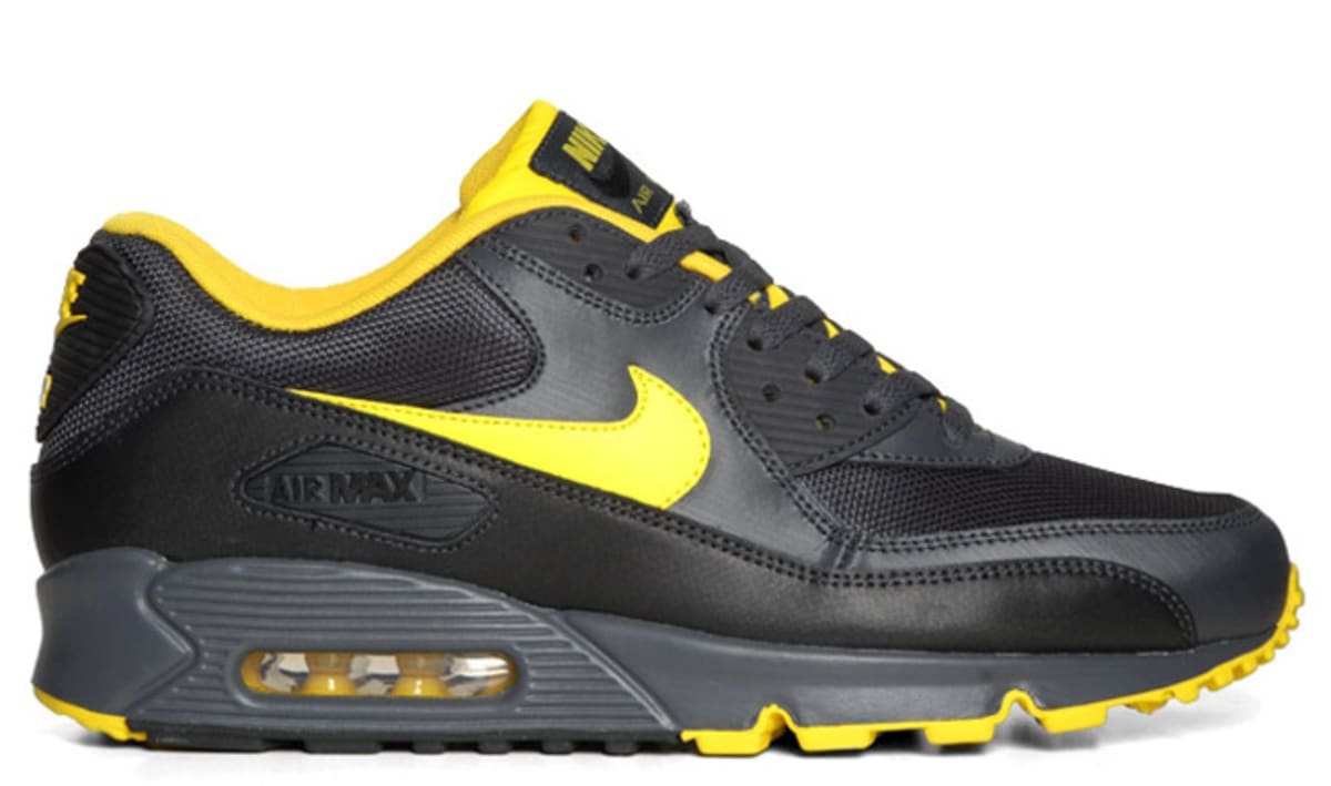 Nike Air Max 90 "Anthracite/BlackSpeed Yellow" Complex