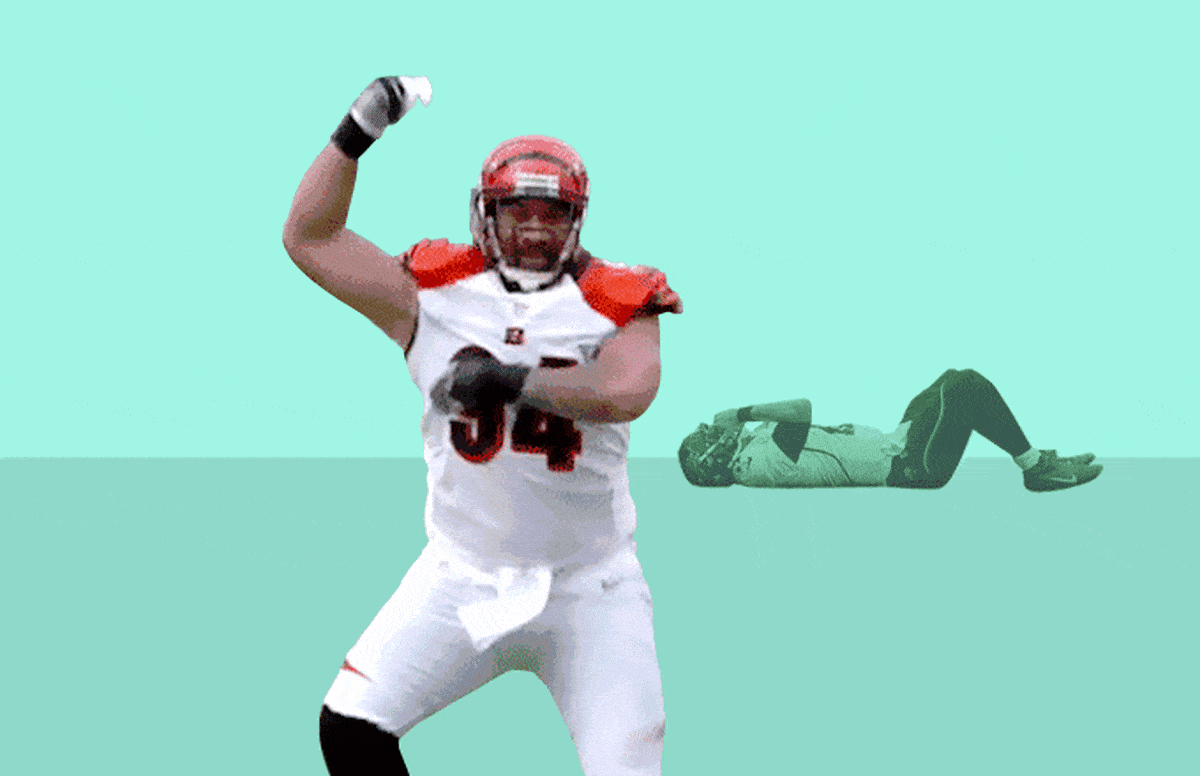 Barry Cofield Gets Tazed - These Are the 25 Best NFL Sack Celebrations in Recent ...