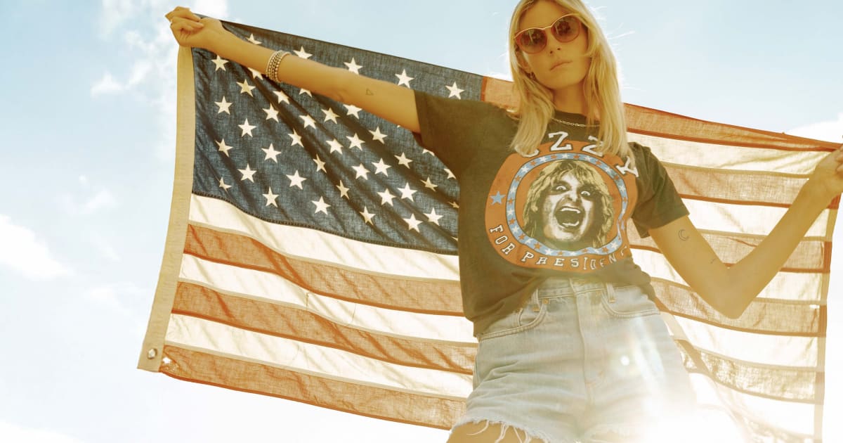 Shop Screen Stars T-Shirts on Complex