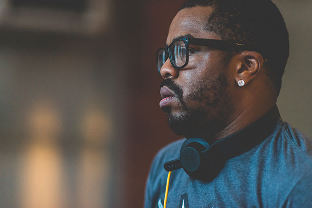 just-blaze-live-glasses