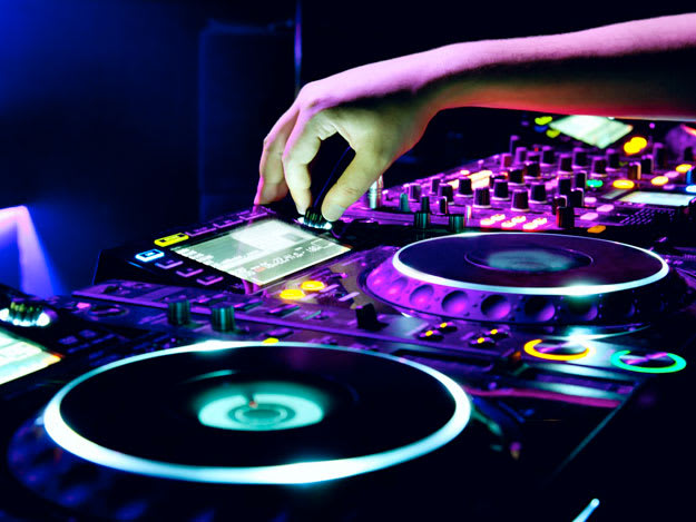 dj-select-music-li