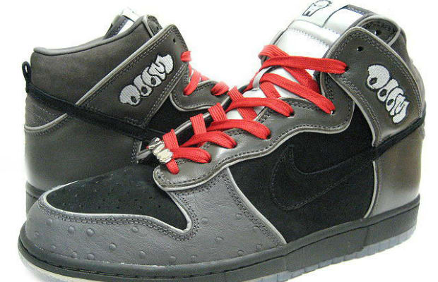 doom dunks