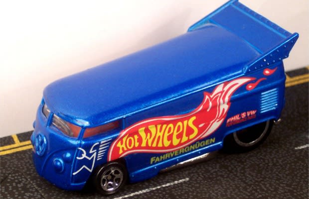 1996 hot wheels vw drag bus