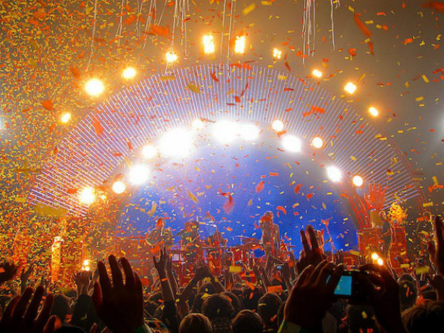 nye-2014-celebrate-li