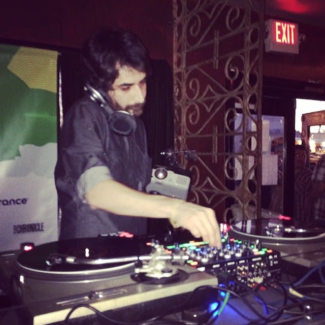 peligrosa-sxsw-2014-night1-dirtyfinger-01