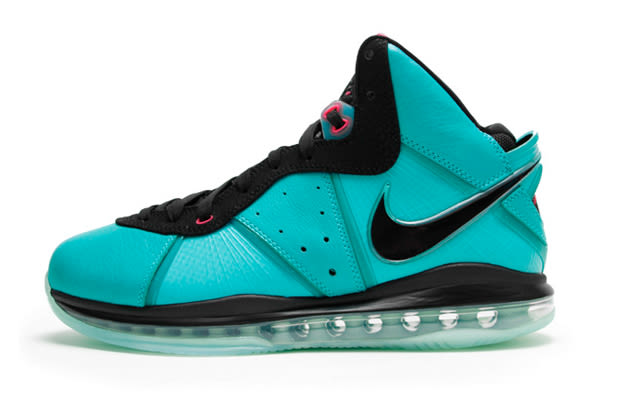 lebron shoes 8