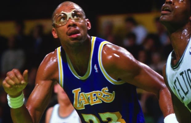 Kareem Abdul-Jabbar - Gallery: Athletes Who Made Wearing Goggles Cool