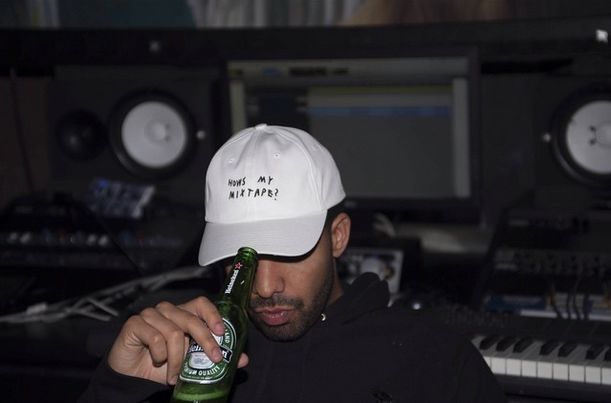 drake lipstick hat