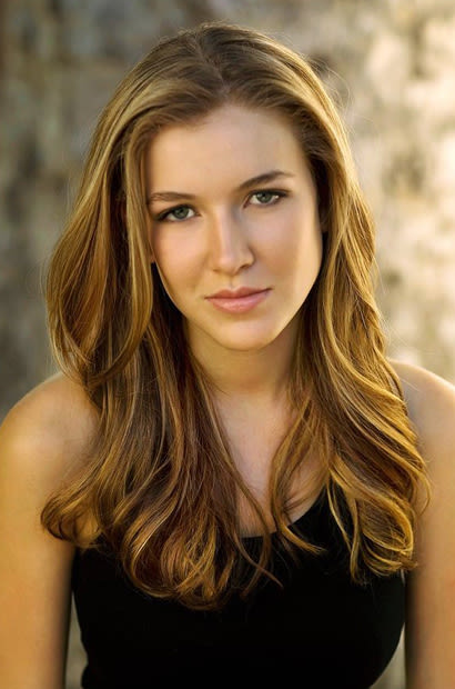 Nathalia Ramos Barely Legal The 25 Hottest Women Under 21 Complex