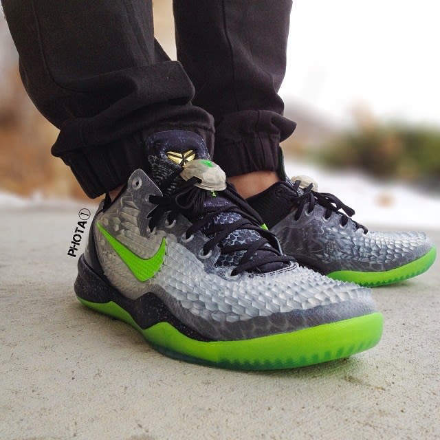 kobe 8 christmas shoes