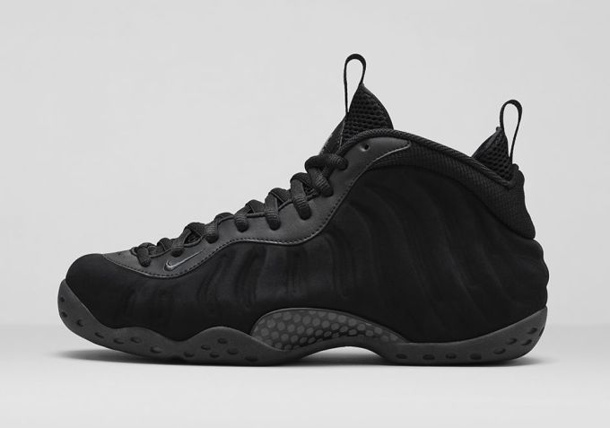 air foamposite one triple black