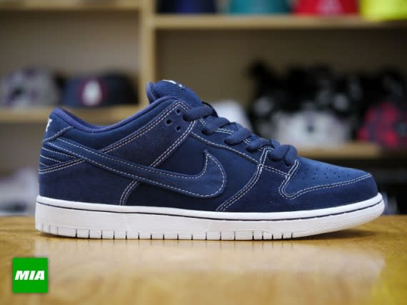 nike sb team classic midnight navy
