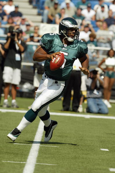 McNabb - Jordan Trifecta - The 50 Most Iconic Sneaker Moments in NFL History | Complex