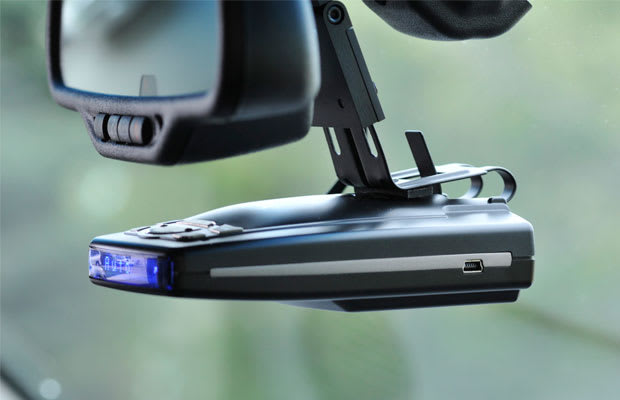 Radar Detectors (Where Legal) - A Guide to Outsmarting the Police | Complex