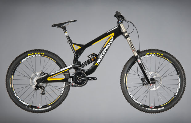 ale master bib shorts