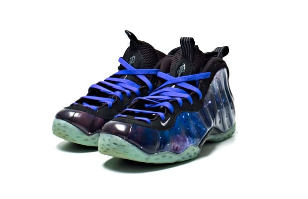 foamposite laces length