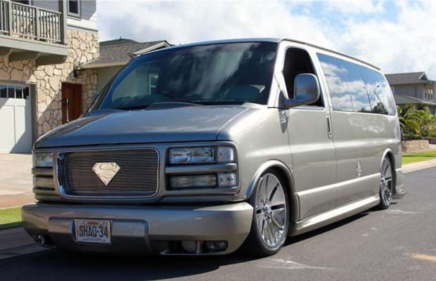 Shaquille O Neal S Awesome Custom 2001 Chevrolet G1500 Van