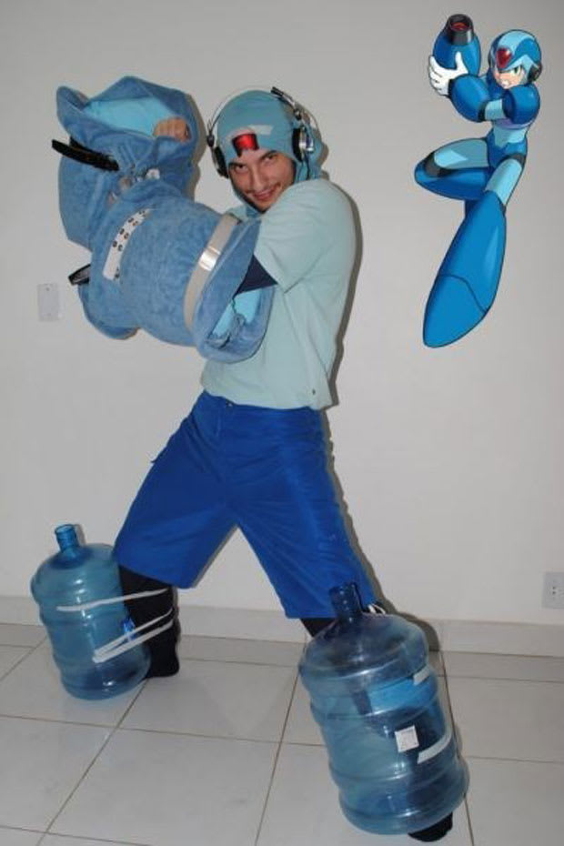 Mega Man - 25 Examples Of Video Game Cosplay Fails - Complex