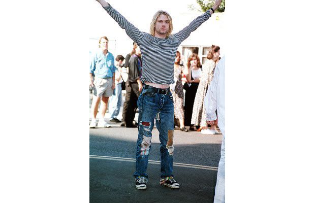 90's ripped jeans