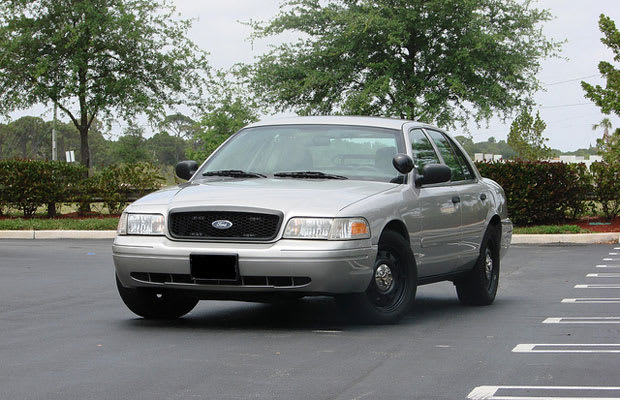 Buy Used Cars Toronto >> Crown Vic with a Searchlight - How To Spot an Unmarked Cop ... Buy Used Cars Toronto >> Crown Vic with a Searchlight - How To Spot an Unmarked Cop ...