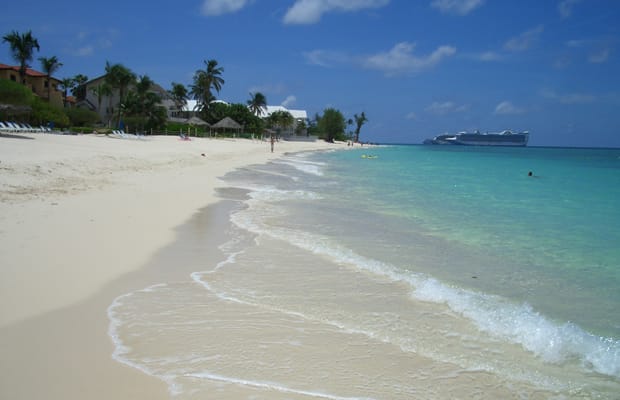 Seven Mile Beach The 50 Best Topless Beaches And Pools