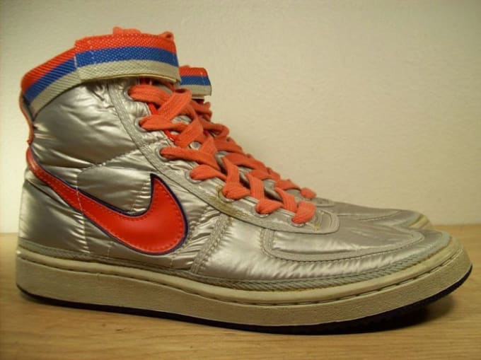 moon boots nike