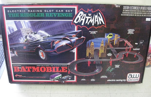 batman electric car smyths