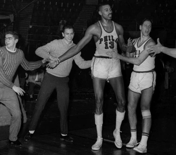 nba players wearing chuck taylors