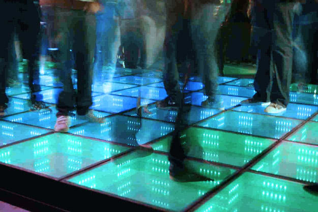 dancefloor-blur-resized