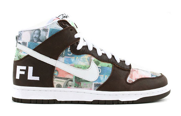 futura nike dunk