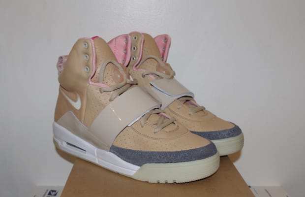 nike shoes less than 1000
