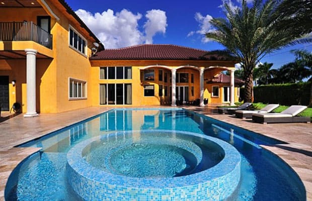 Biggest House In The World 2013 20 ridiculous rapper mansions | complex Biggest House In The World 2013 20 ridiculous rapper mansions | complex